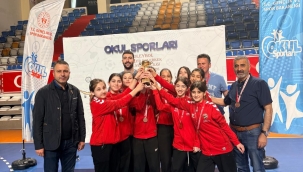 Ünye Atatürk Ortaokulu Kız Voleybol Takımı, Türkiye 4.'sü