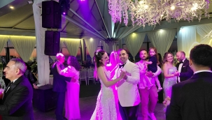 Ünye'de Ekmekci Ailesi'nden Rüya Gibi Düğün: Merve-Anıl Can Çifti Dünya Evine Girdi