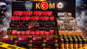 Altınordu ve Ünye'de Kaçak Puro ve Cinsel İçerikli Takviye Gıda Ele Geçirildi