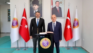 Bakan Yardımcısı Çelik, Vali Erol'u Ziyaret Etti 