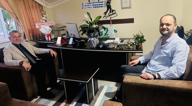 Başkan Argan'dan Okuyorum Gazetesi'ne 17. Yıl Kutlama Ziyareti
