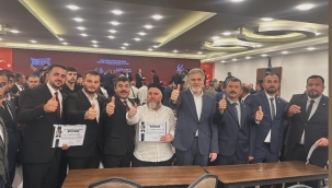 Başkan Üstündağ ve Ekibine Hatiplik Ve Başarı Belgesi