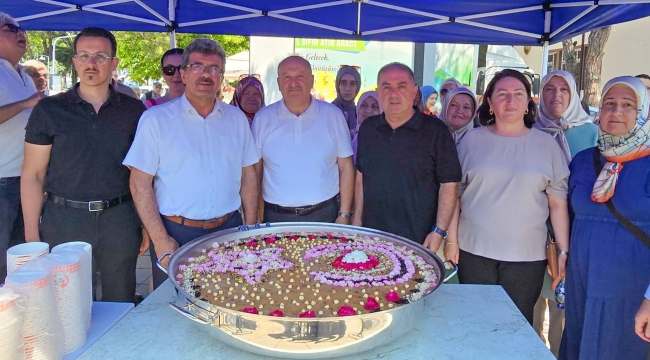 Ünye Belediyesi'nden Aşure İkram Programı