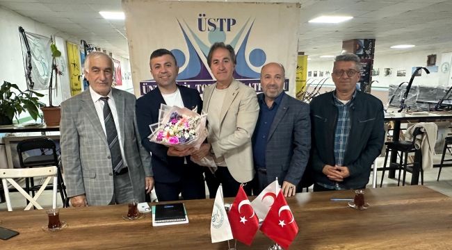 ÜSTP, Ünye'nin Gururu Dünya 2.'si Öğretmeni Ağırladı