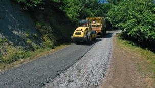 6 Mahalleye Ulaşım Sağlayan Yol Asfaltlandı  