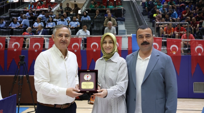 Akgül Yapı, Türkiye Masa Tenisi Şampiyonası'nın Açılışında Yerini Aldı