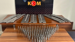 Ordu'da Kaçakçılık Operasyonu: Silah Parçaları, Tütün ve Ruhsatsız Tabanca Ele Geçirildi