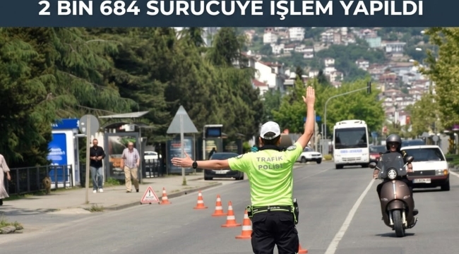 Ordu'da Trafik Denetimlerinde 17 Bin 951 Araç Kontrol Edildi: 2 Bin 684 Sürücüye İşlem Yapıldı