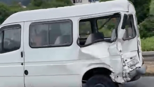 Ünye'de Kaza: Hastaneye Hasta Götüren Ambulans Kaza Yaptı