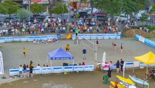 Ünye Geleneksel Plaj Voleybolu Turnuvası'nda Şampiyonlar Belli Oldu